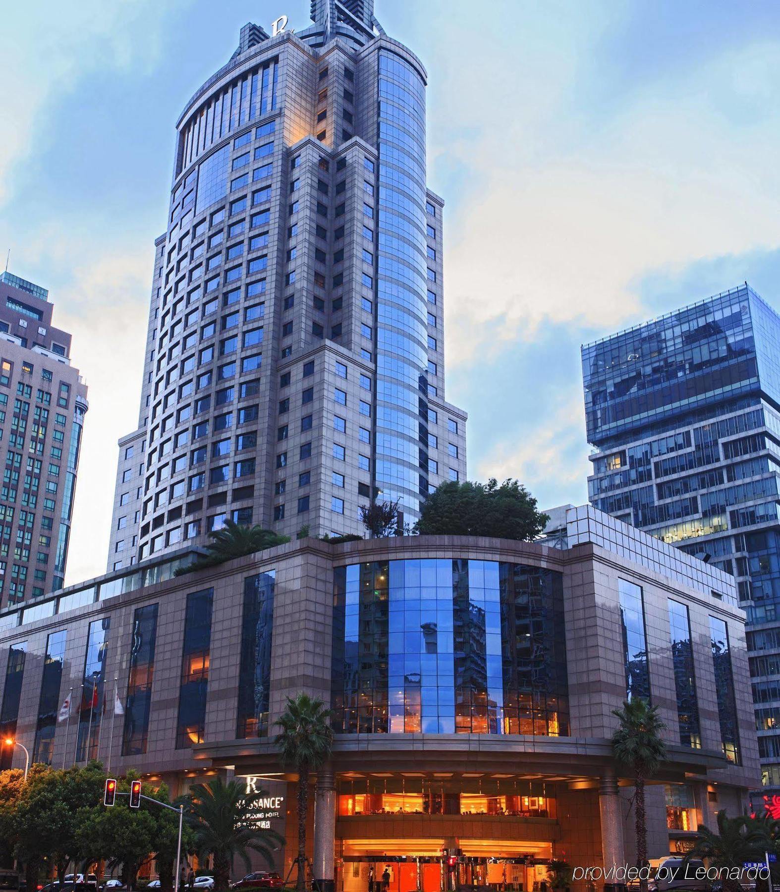 Renaissance Shanghai Pudong Hotel Exterior photo